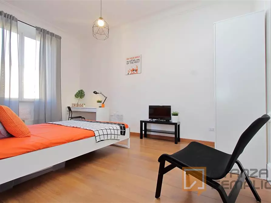 Immagine 1 di Stanza singola in affitto  in Via Lucca 33 a Roma