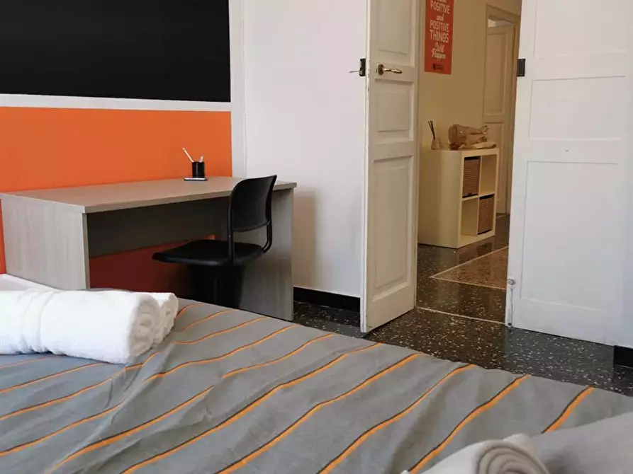 Immagine 3 di Stanza singola in affitto  in SALITA PIANO DI ROCCA 8/8 a Genova