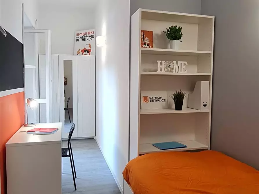 Immagine 5 di Stanza singola in affitto  in Lungotevere di Pietra Papa, 61  a Roma