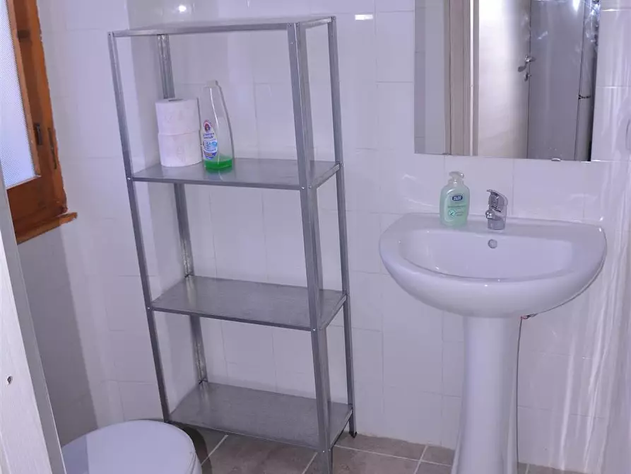 Immagine 7 di Stanza singola in affitto  in Via Lombardia 2 a Cagliari