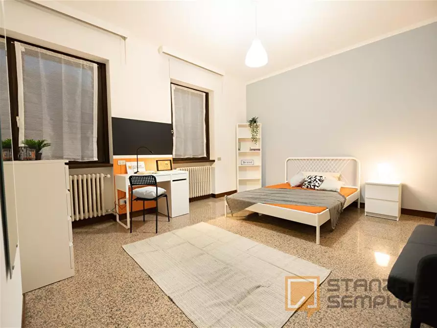 Immagine 1 di Stanza singola in affitto  in Via Goito 5 a Lecco