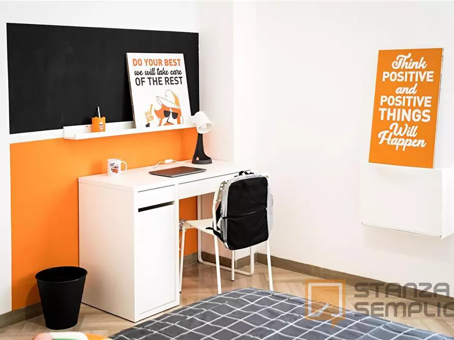 Immagine 3 di Stanza singola in affitto  in Via Giulio Petroni 25/5 a Bari