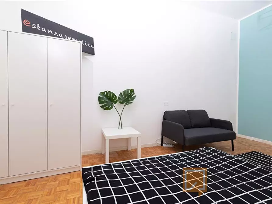 Immagine 3 di Stanza singola in affitto  in CORSO D'AUGUSTO, 108 a Rimini