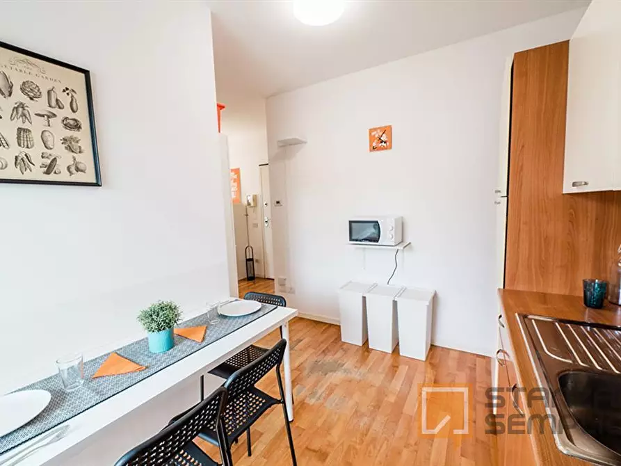 Immagine 6 di Stanza singola in affitto  in VIA BERIZZI 25 a Bergamo