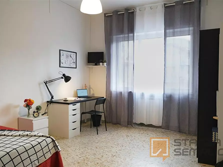 Immagine 3 di Stanza singola in affitto  in Via Terracina n. 381 fab. A - sc. H int. 27 a Napoli