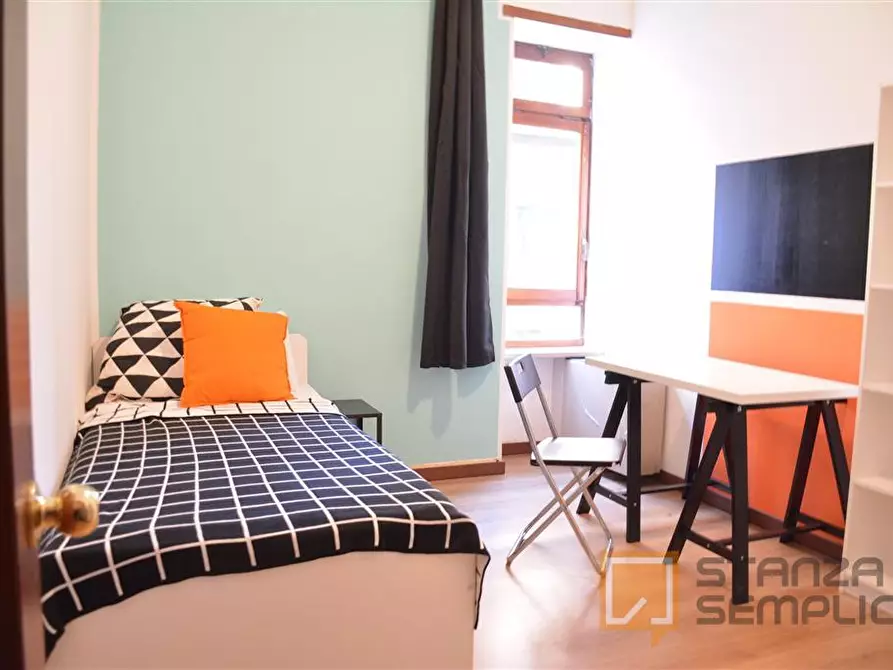 Immagine 1 di Stanza singola in affitto  in Via Tigellio 20b a Cagliari