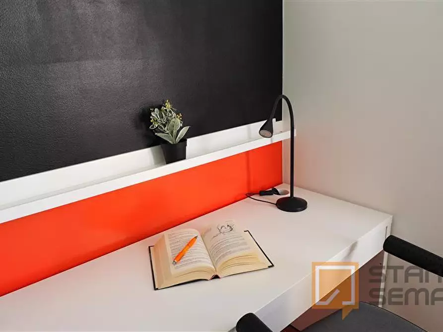 Immagine 5 di Stanza singola in affitto  in Corso Galileo Ferraris , 57 a Torino