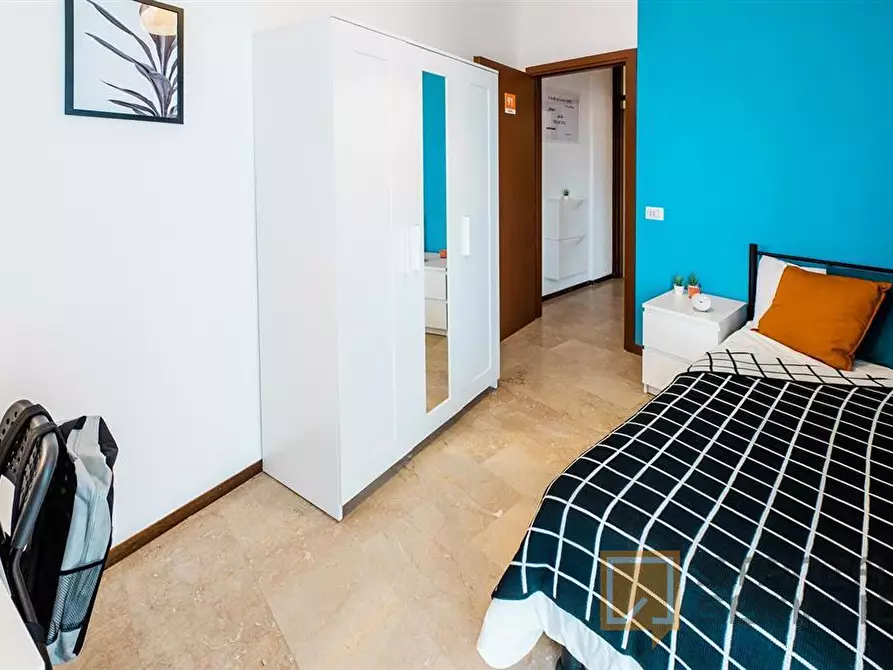 Immagine 2 di Stanza singola in affitto  in Via SUARDI 6 - INTERNO 2 a Bergamo