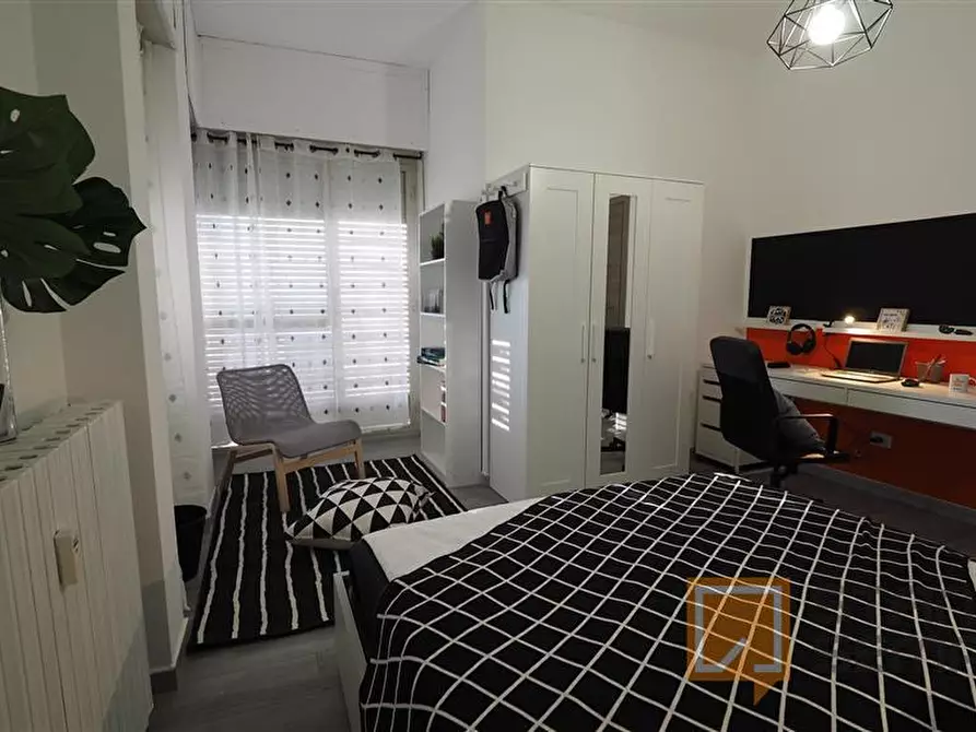 Immagine 2 di Stanza singola in affitto  in Via Arturo Farinelli 40/5 a Torino