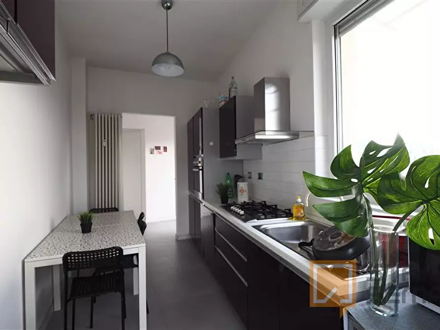 Immagine 5 di Stanza singola in affitto  in Via Verolengo 8 a Torino