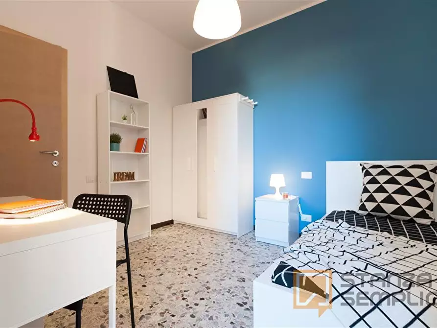 Immagine 3 di Stanza singola in affitto  in VIA BASCHENIS 7 a Bergamo