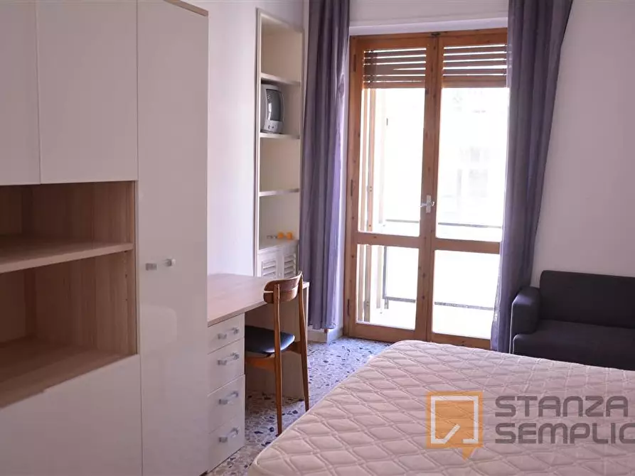 Immagine 1 di Stanza singola in affitto  in Via Pola 26 a Cagliari