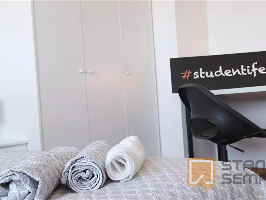 Immagine 4 di Stanza singola in affitto  in Via Savoia 15 a Sassari