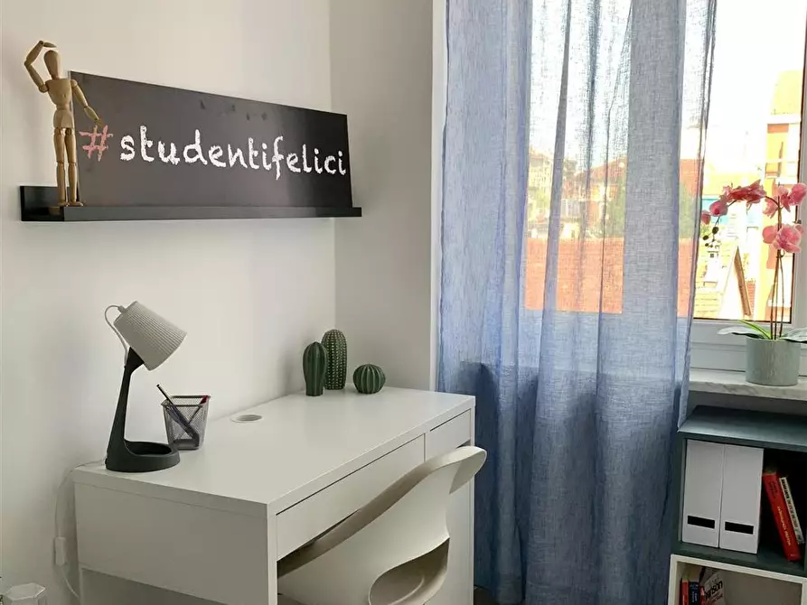 Immagine 3 di Stanza singola in affitto  in Corso Peschiera n.248 a Torino