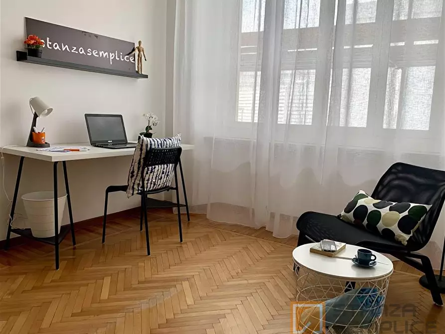 Immagine 5 di Stanza singola in affitto  in Via Caraglio 87 a Torino