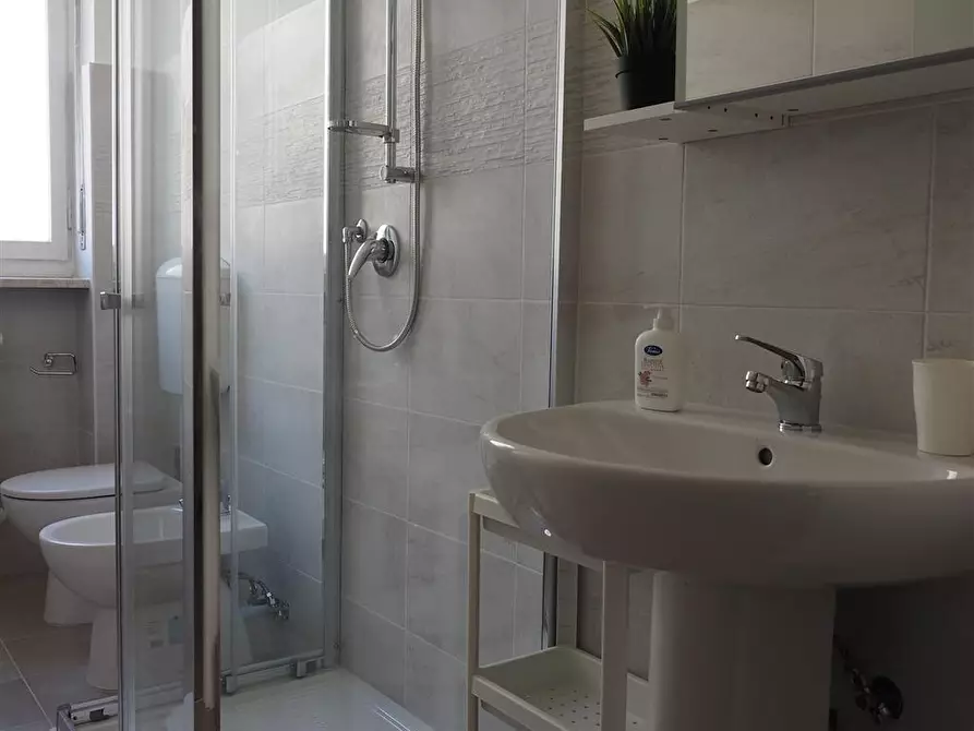 Immagine 9 di Stanza singola in affitto  in Via Amedeo Ugolini 9/a a Torino