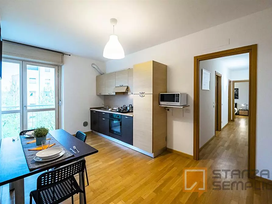 Immagine 10 di Stanza singola in affitto  in VIA BERIZZI 16 a Bergamo