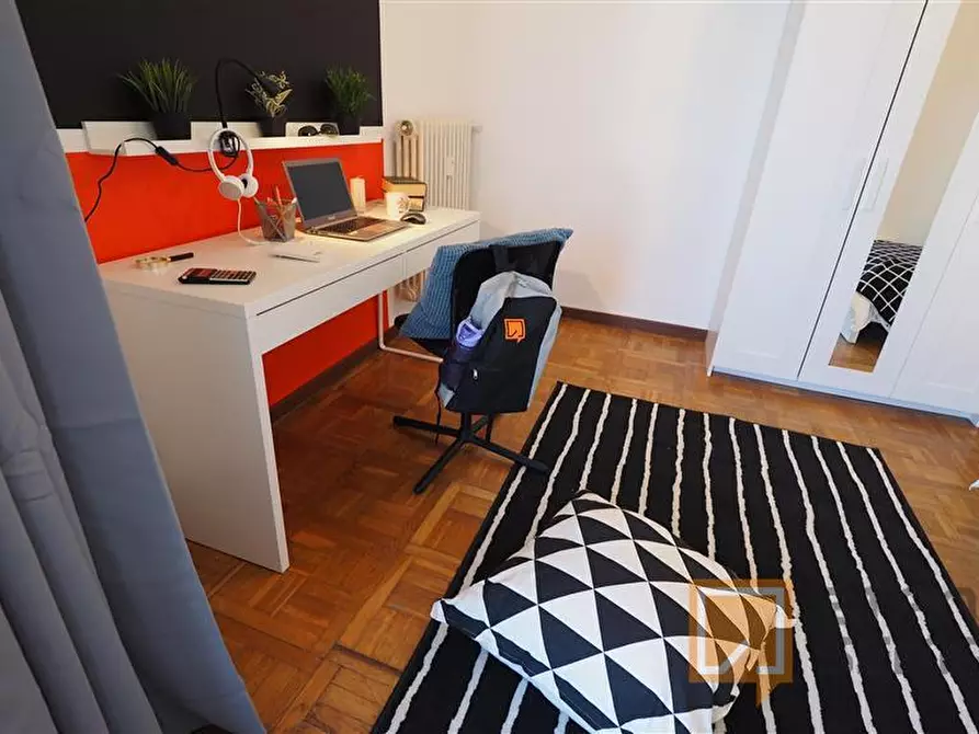 Immagine 1 di Stanza singola in affitto  in Corso Luigi Einaudi 53 a Torino