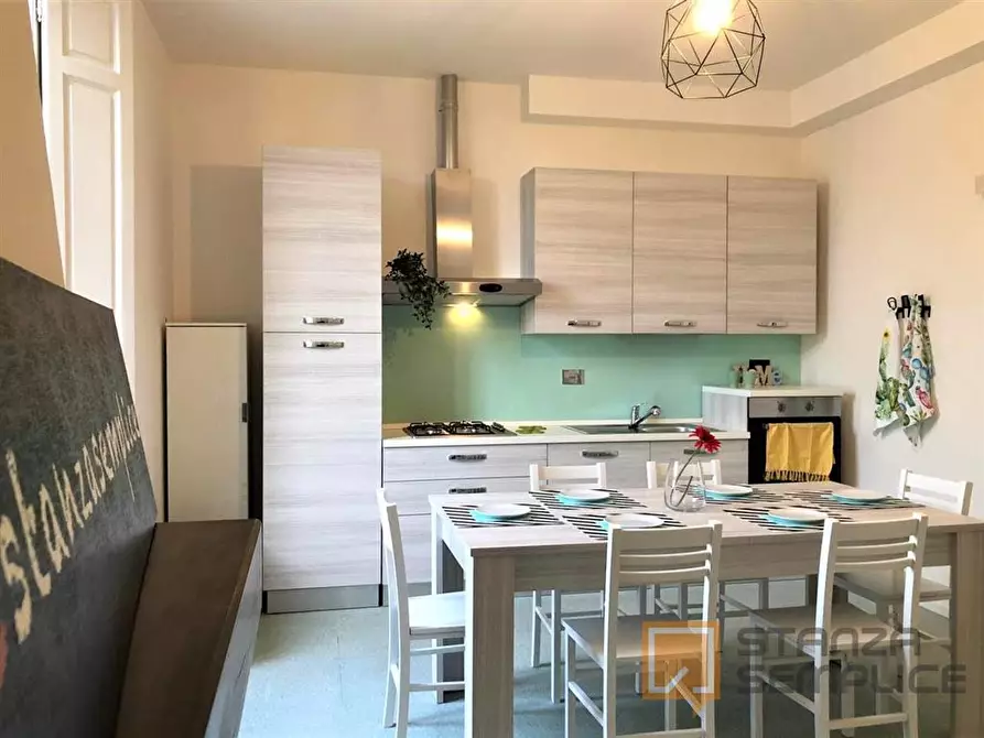 Immagine 6 di Stanza singola in affitto  in VIA DELLA CERNAIA 38 a Firenze