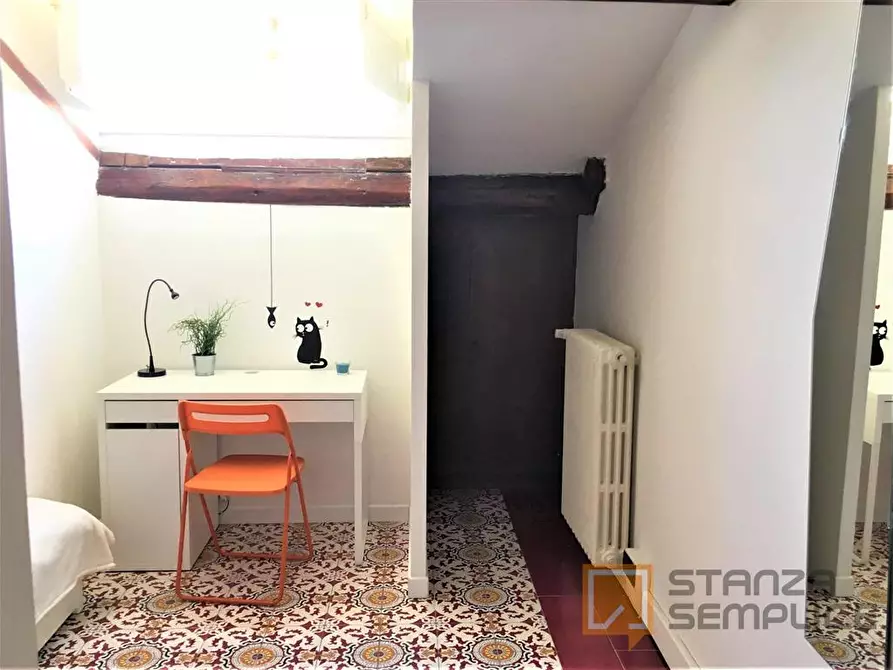 Immagine 3 di Stanza singola in affitto  in VIA DELLA CERNAIA 38 a Firenze