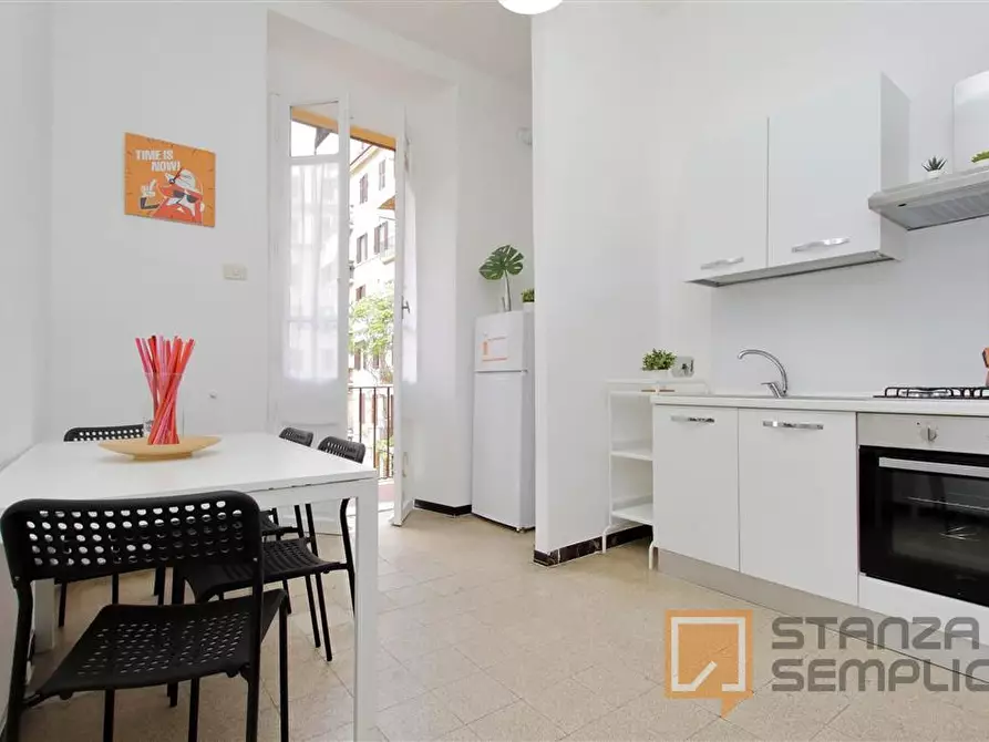 Immagine 6 di Stanza singola in affitto  in Via di Villa Koch 4 a Roma