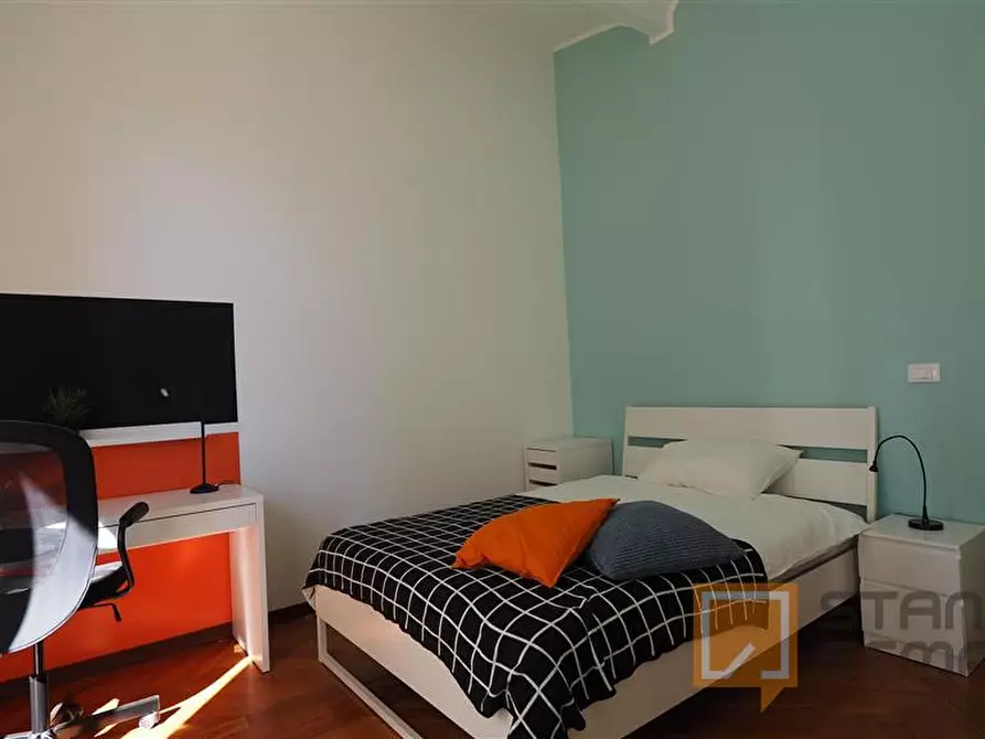 Immagine 2 di Stanza singola in affitto  in Corso Galileo Ferraris , 57 a Torino