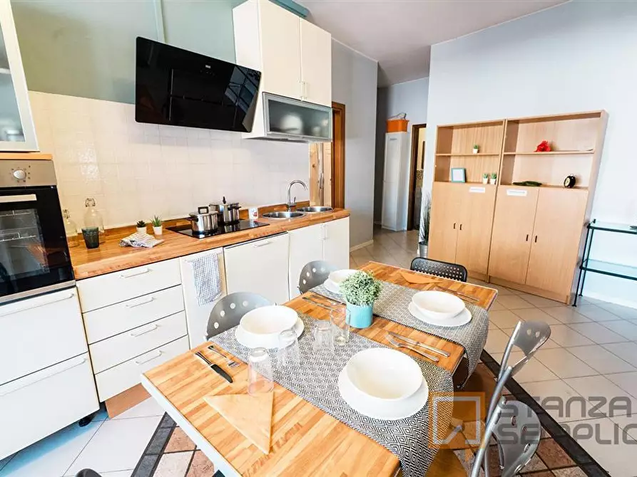 Immagine 4 di Stanza singola in affitto  in Via ANGELO MAJ 11 a Bergamo