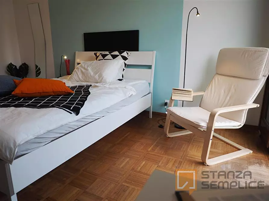 Immagine 1 di Stanza singola in affitto  in Via Gian Domenico Cassini n.64 a Torino