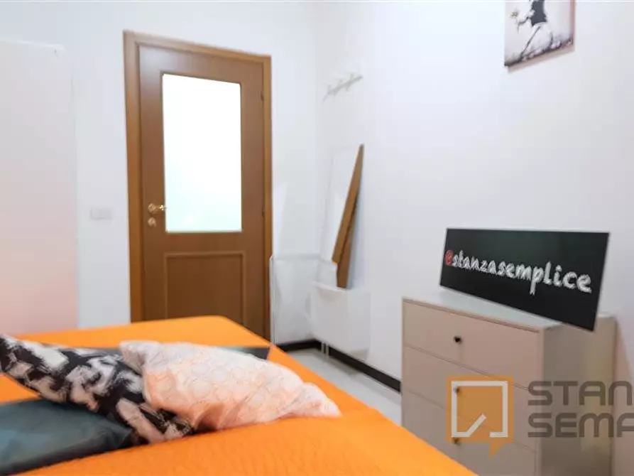 Immagine 5 di Stanza singola in affitto  in Via Michele Coppino SNC - interno piazza 26 (2°P e 3°P) a Sassari