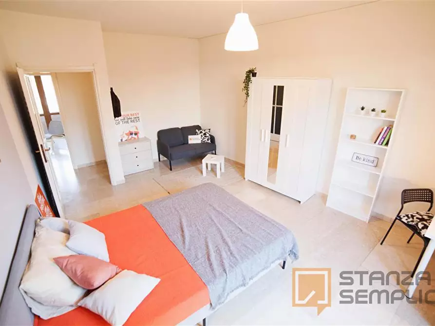 Immagine 3 di Stanza singola in affitto  in Via Salvatore Sassi 10 a Lecco