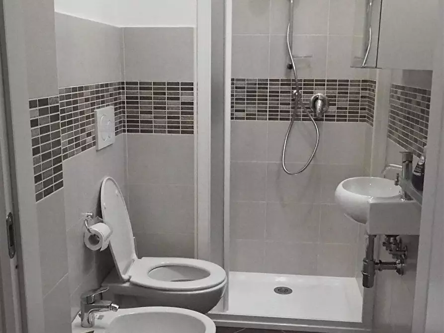 Immagine 16 di Stanza singola in affitto  in Via Nota 3 a Torino