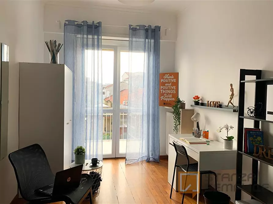 Immagine 3 di Stanza singola in affitto  in Via La Thuile n.53 a Torino