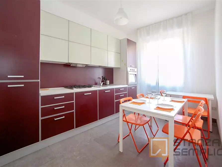 Immagine 6 di Stanza singola in affitto  in VIA BASTIONI SETTENTRIONALI, 49 a Rimini