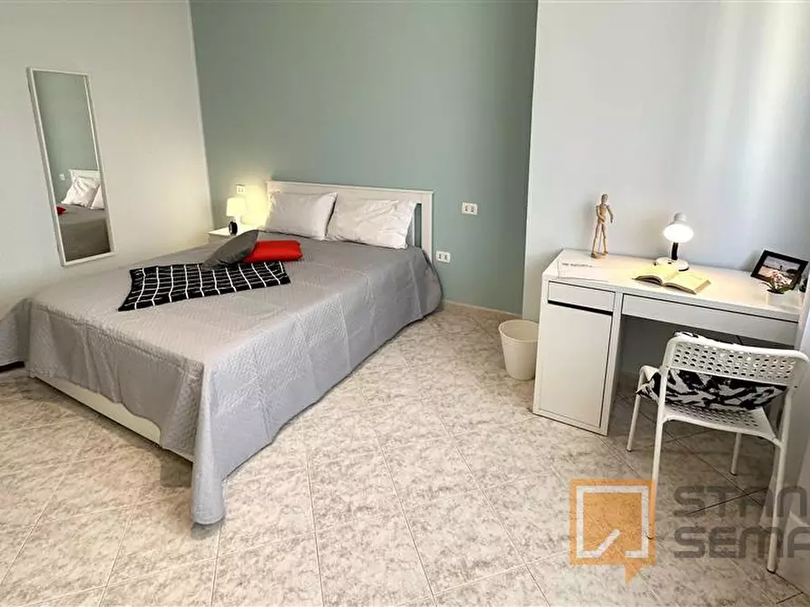 Immagine 5 di Stanza singola in affitto  in Via Diocleziano n. 210   a Casandrino