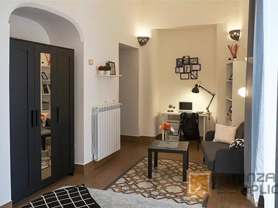 Immagine 3 di Stanza singola in affitto  in Via Enrico Pessina n. 15 a Napoli