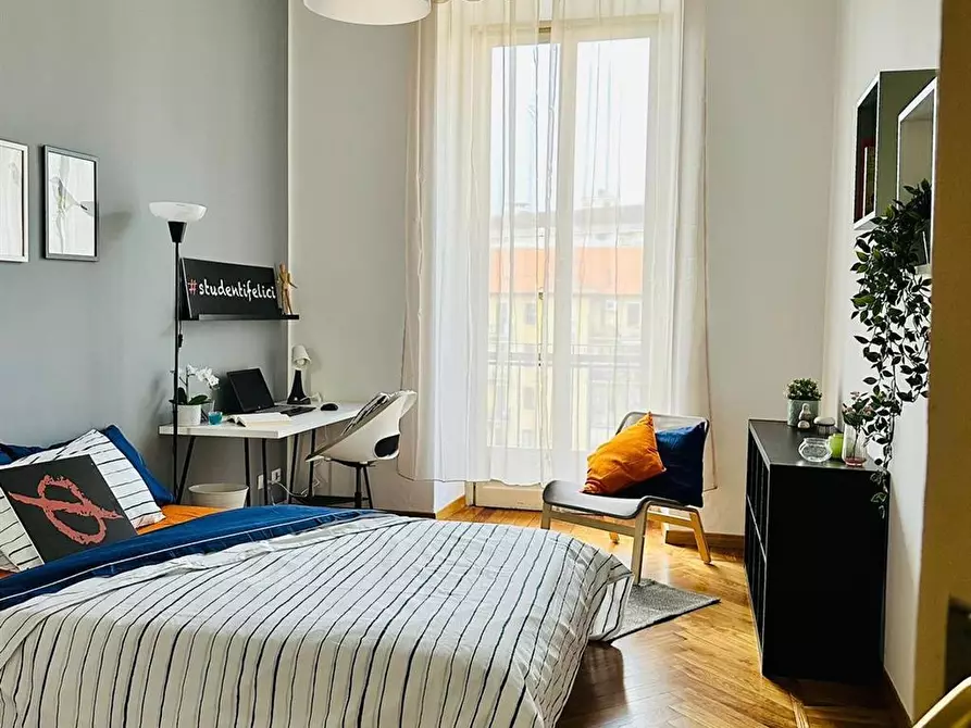 Immagine 1 di Stanza singola in affitto  in Via Stefano Clemente n.22 a Torino