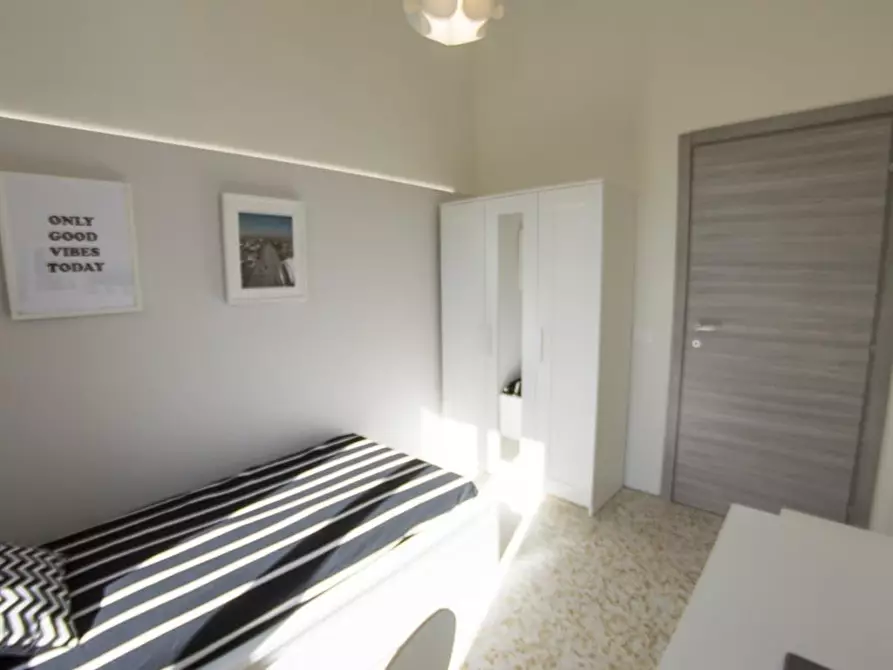 Immagine 3 di Stanza singola in affitto  in Via Giotto 35 a Firenze