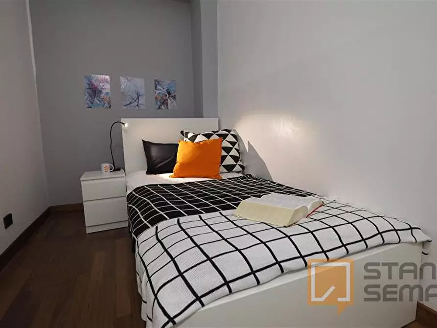 Immagine 4 di Stanza singola in affitto  in Via Sagliano Micca 3 a Torino