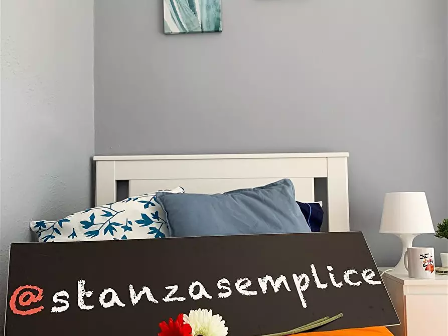 Immagine 5 di Stanza singola in affitto  in Via Caraglio 87 a Torino