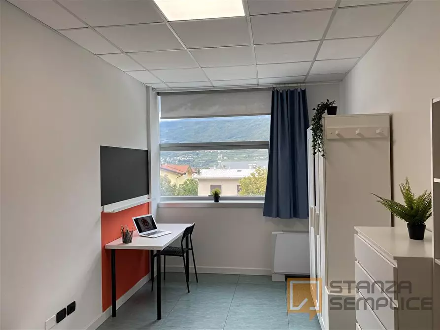 Immagine 2 di Stanza singola in affitto  in Via VIALE TRENTO 33/2 a Rovereto