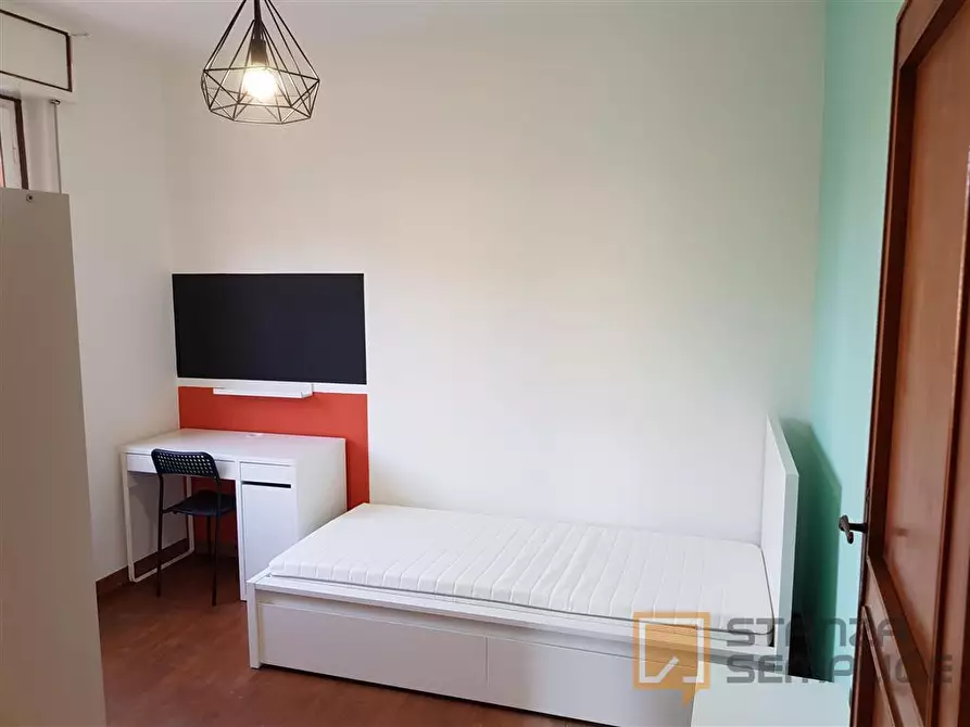 Immagine 1 di Stanza singola in affitto  in PIAZZA TONIOLO 5L a Pisa