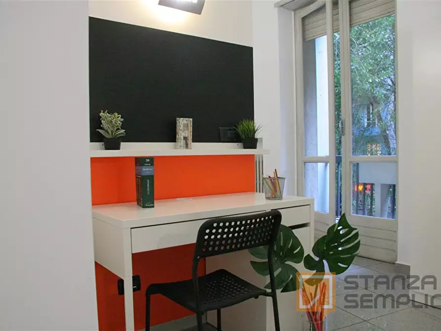 Immagine 1 di Stanza singola in affitto  in Corso Dante 79 a Torino