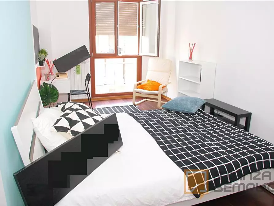 Immagine 2 di Stanza singola in affitto  in Via Palmiro Togliatti 23 a Torino