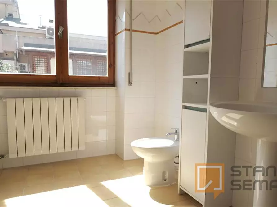 Immagine 25 di Stanza singola in affitto  in Via Savoia 15 a Sassari