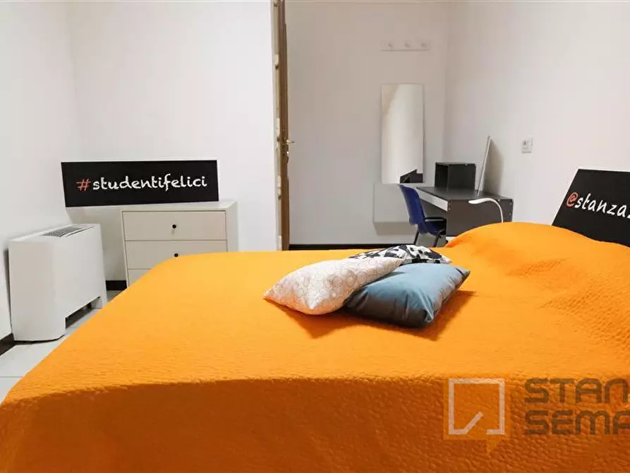 Immagine 9 di Stanza singola in affitto  in Via Michele Coppino SNC - interno piazza 26 (2°P e 3°P) a Sassari