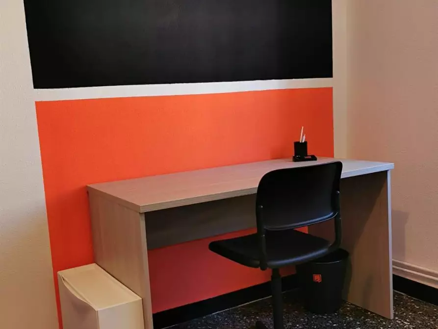 Immagine 2 di Stanza singola in affitto  in SALITA PIANO DI ROCCA 8/8 a Genova