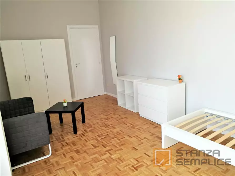 Immagine 3 di Stanza singola in affitto  in STRADA MAZZINI- GAL. POLIDORO a Parma