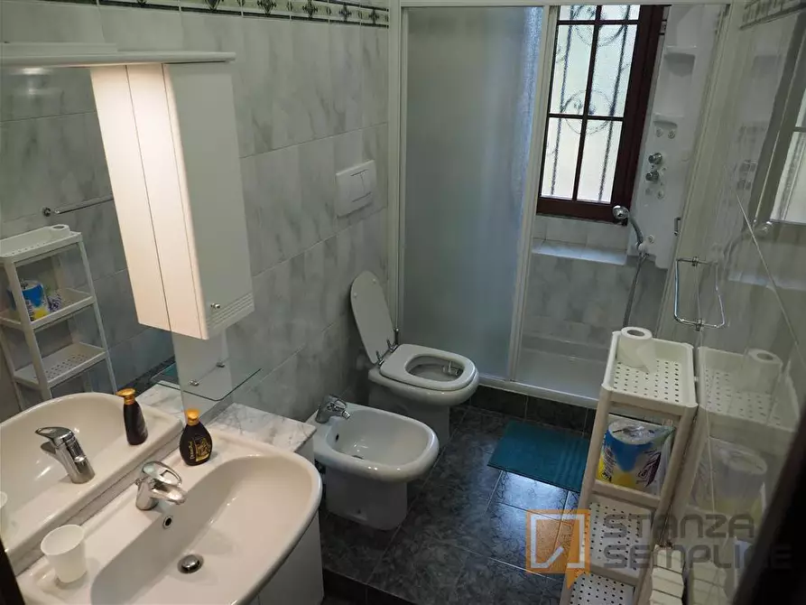 Immagine 9 di Stanza singola in affitto  in Via Beaulard 58 a Torino