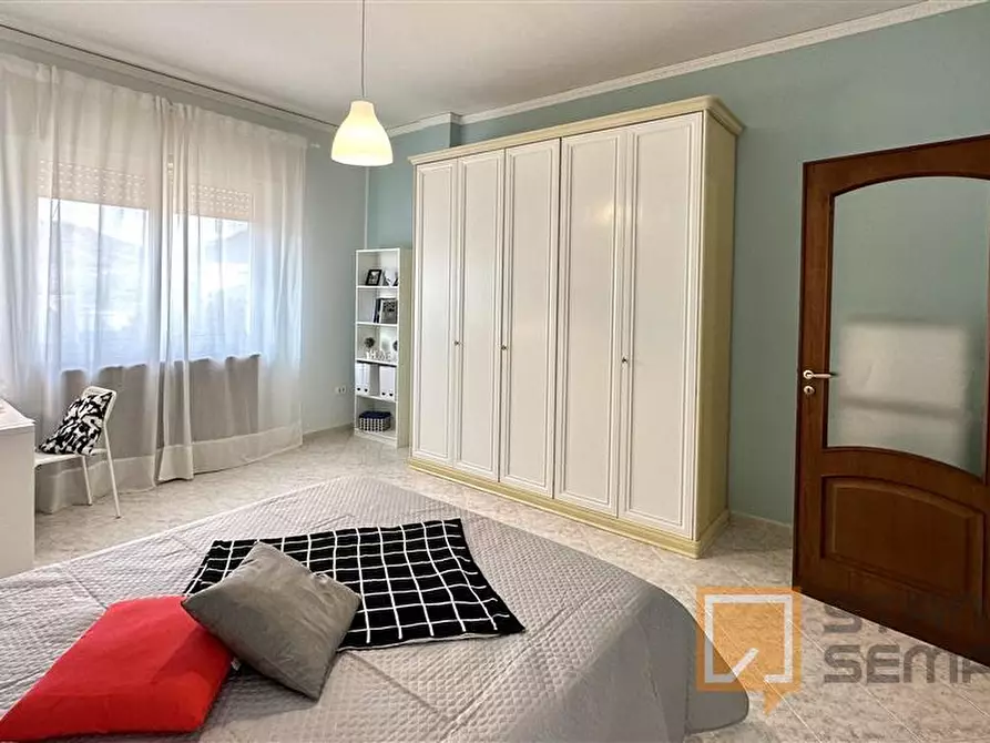 Immagine 2 di Stanza singola in affitto  in Via Diocleziano n. 210   a Casandrino