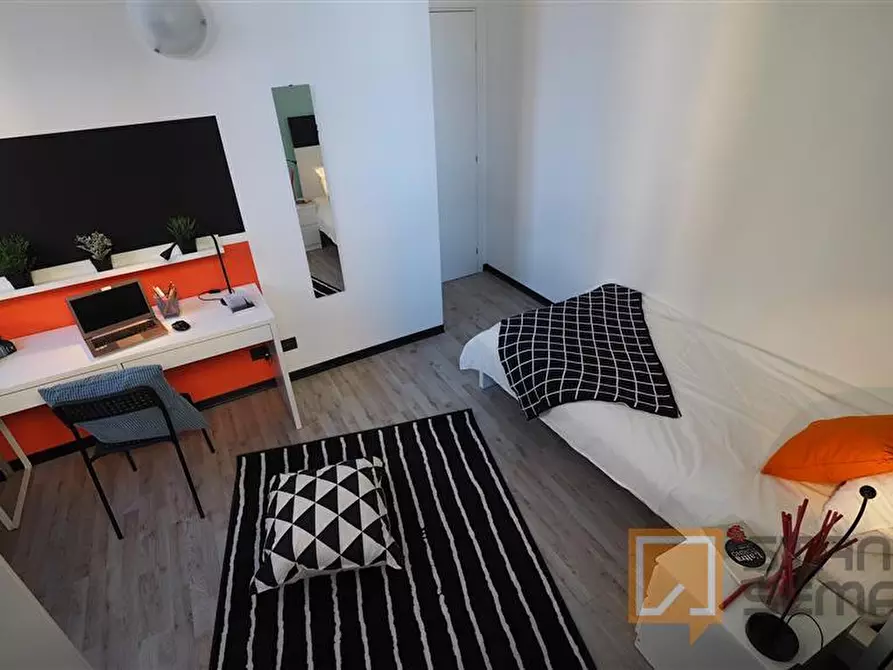 Immagine 3 di Stanza singola in affitto  in Via Nota 3 a Torino